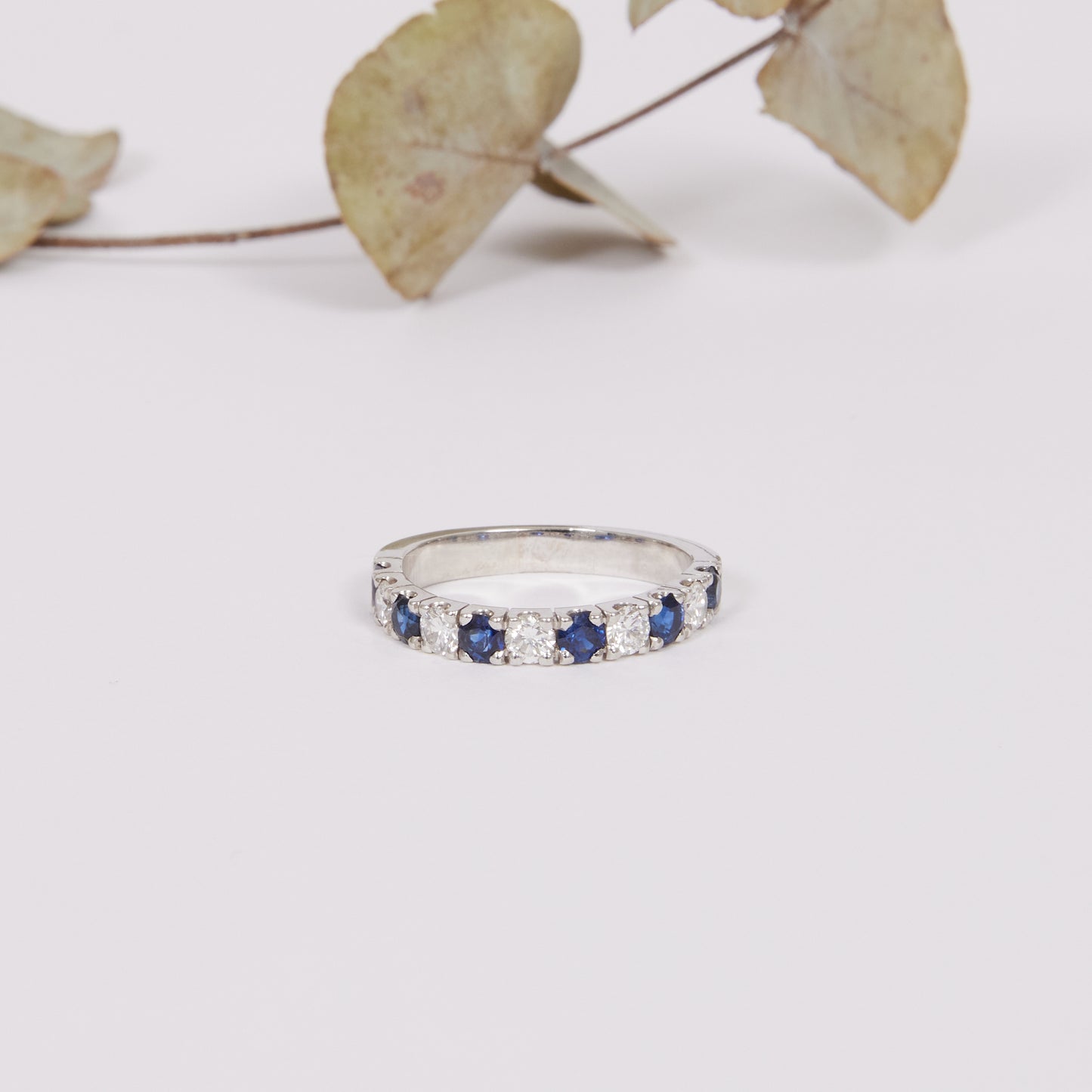 OH AURORA. 14K - Saphir - Diamant