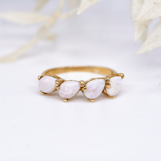 OH VIVIAN. 14K - Opal